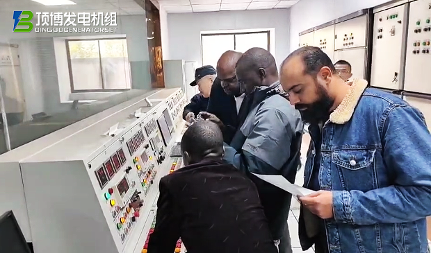 突尼斯客戶深度體驗(yàn)：200kw濰柴靜音柴油發(fā)電機(jī)組展現(xiàn)卓越性能，贏得高度評(píng)價(jià)